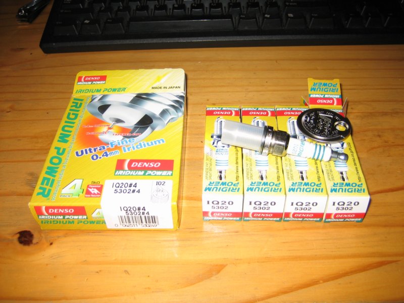 densoiridiumiq20sparkplugs.jpg